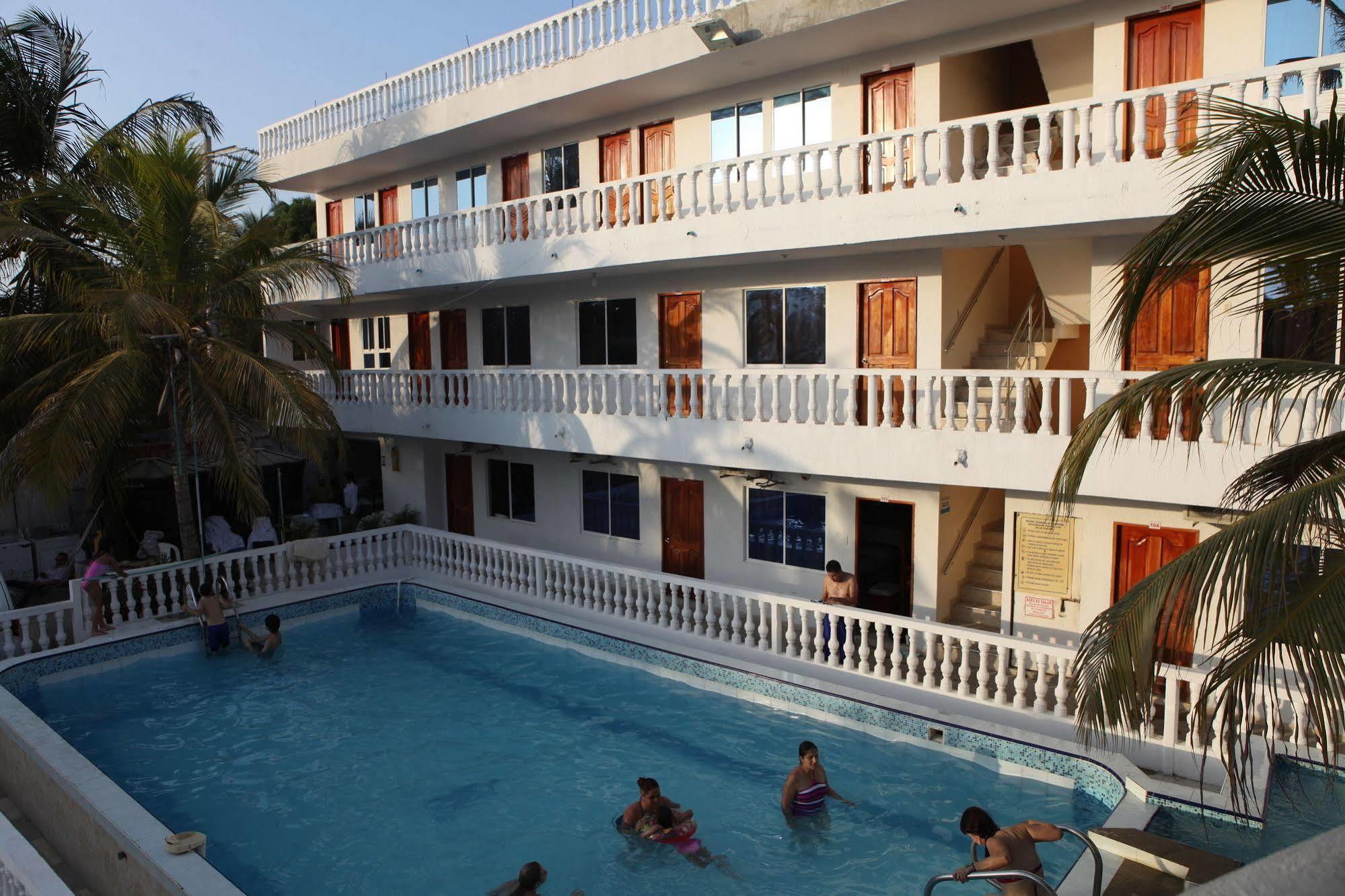 Hotel Boquilla Suites By Geh Suites Cartagena Exterior photo